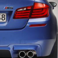 2012 BMW M5 Official Photos and Specs