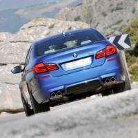 2012 BMW M5 Official Photos and Specs