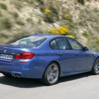 2012 BMW M5 Official Photos and Specs