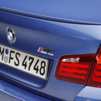 2012 BMW M5 Official Photos and Specs