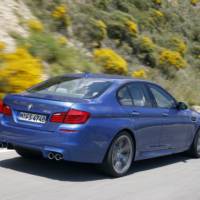 2012 BMW M5 Official Photos and Specs