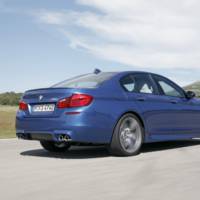 2012 BMW M5 Official Photos and Specs