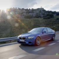 2012 BMW M5 Official Photos and Specs