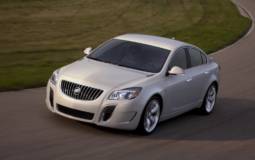 2012 Buick Regal GS fuel economy and specs