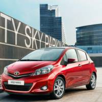 2012 Toyota Yaris Photos