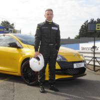 Megane RS 265 Trophy sets FWD Nurburgring Record