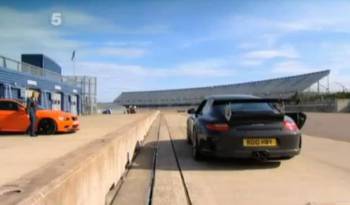 Video: BMW M3 GTS vs Porsche 911 GT3 RS