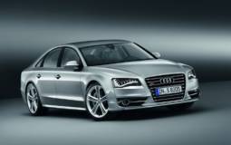 2012 Audi S8