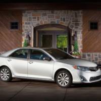 2012 Toyota Camry Price Photos and Specs