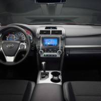 2012 Toyota Camry Price Photos and Specs