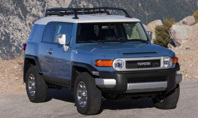 2012 Toyota Highlander and FJ Cruiser Price