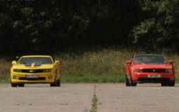 Video: Ford Mustang Boss 302 vs Chevrolet Camaro