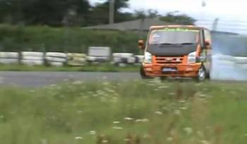 Van Drifting: Ford Transit V8