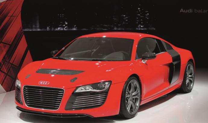 2011 IAA: New Audi R8 eTron