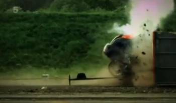 Video: 120 mph Ford Focus vs Concrete Wall