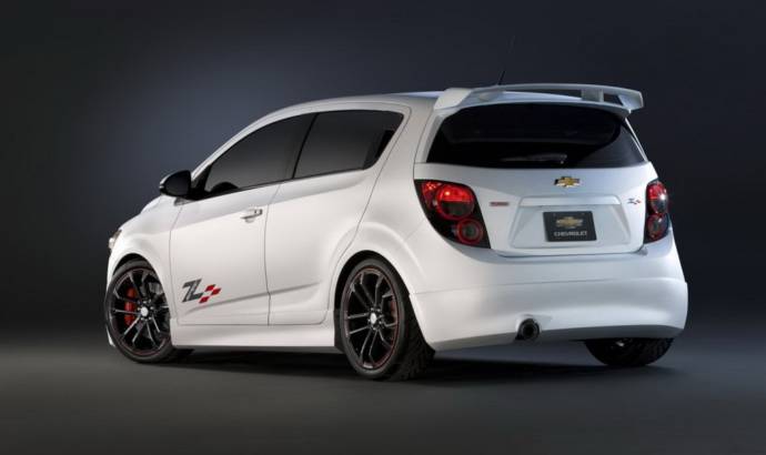 SEMA 2011: Chevrolet Sonic and Cruze Z Spec