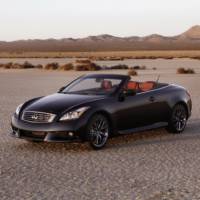 2013 Infiniti IPL G Convertible - Photos and Details