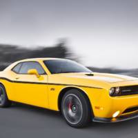 2011 LA Show: Dodge Challenger SRT8 392 Yellow Jacket