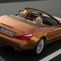 2013 Mercedes SL Official Photos Leaked