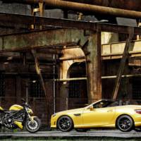 Mercedes SLK 55 AMG and Ducati Streetfighter 848 in Streetfighter Yellow