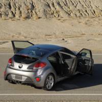 2013 Hyundai Veloster Turbo - Photos and Details