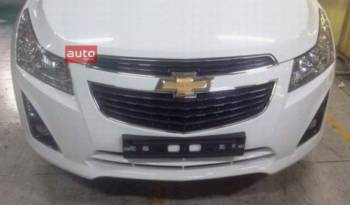 Chevrolet Cruze Facelift Spied