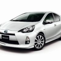 Custom Toyota iQ, Yaris and GT 86 models at 2012 Tokyo Auto Show