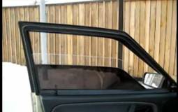 Video: Dual Power Windows Offer Optional Tint