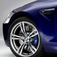 2013 BMW M6 Coupe and Convertible Unveiled