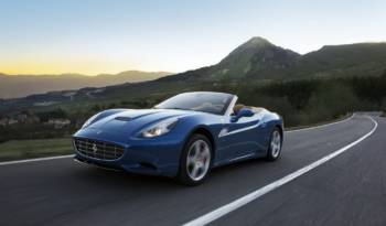 2013 Ferrari California unveiled