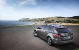 Chevrolet Cruze Station Wagon Heading to Geneva