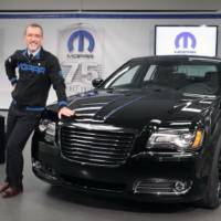 Custom Chrysler 300 by Mopar