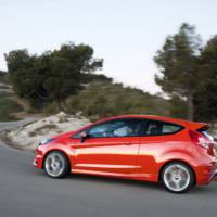 2013 Ford Fiesta ST Production Version Debuts in Geneva