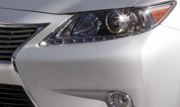 2013 Lexus ES teaser