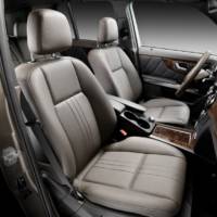 2013 Mercedes GLK Facelift Revealed