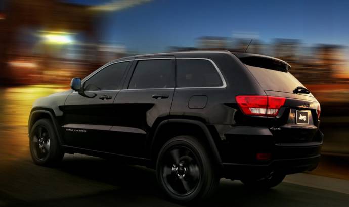 Jeep Grand Cherokee, Compass and Patriot Altitude Edition