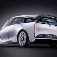 Toyota FT-Bh Small Hybrid Concept Unveiled