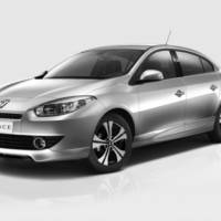 Renault Fluence Black Edition Revealed