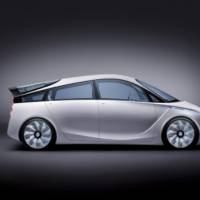 Toyota FT-Bh Small Hybrid Concept Unveiled
