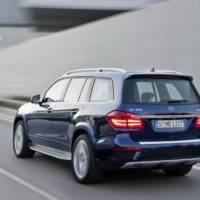 2013 Mercedes GL Class Official Details