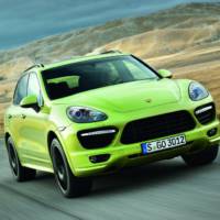 2013 Porsche Cayenne GTS Revealed