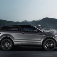 Victoria Beckham Range Rover Evoque