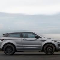 Victoria Beckham Range Rover Evoque