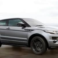 Victoria Beckham Range Rover Evoque