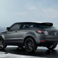 Victoria Beckham Range Rover Evoque