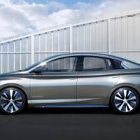 Infiniti LE Pure-Electric Concept Previewed Ahead of NY Debut
