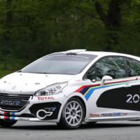 Peugeot 208 R2 Rally Car Unveiled