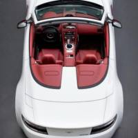 2013 Aston Martin V12 Vantage Roadster Revealed