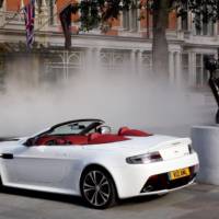 2013 Aston Martin V12 Vantage Roadster Revealed