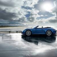 First official photos with new Porsche 911 Carrera 4 and 4S